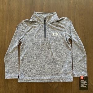 New Under Armour half zip size 4